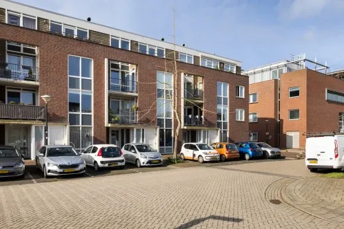 Appartement te koop: Gebr. Grimmkade 45, Woerden