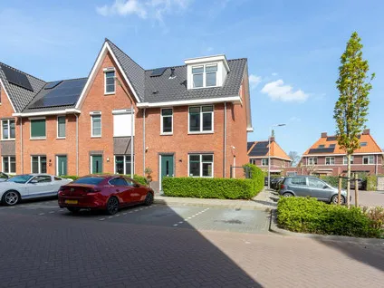 Hoekwoning te koop: Gedenklaan 25, Gouda