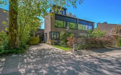 Twee-onder-één-kap te koop: Geelgorsstraat 25, Ermelo - West Ermelo