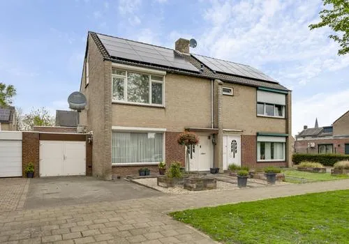 Tussenwoning te koop: Geenestraat 52, Nederweert Nederweert