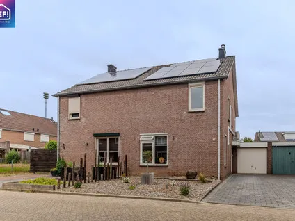 Tussenwoning te koop: Geentstraat 17, Hondsbroek Born