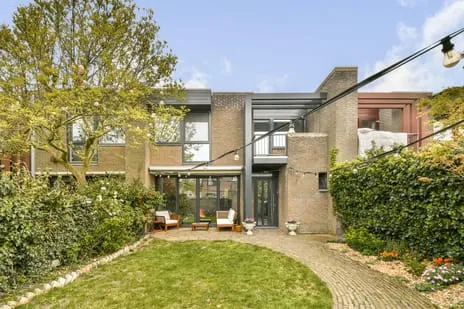 Tussenwoning te koop: Geerdinkhof 377, G-buurt-Oost Amsterdam