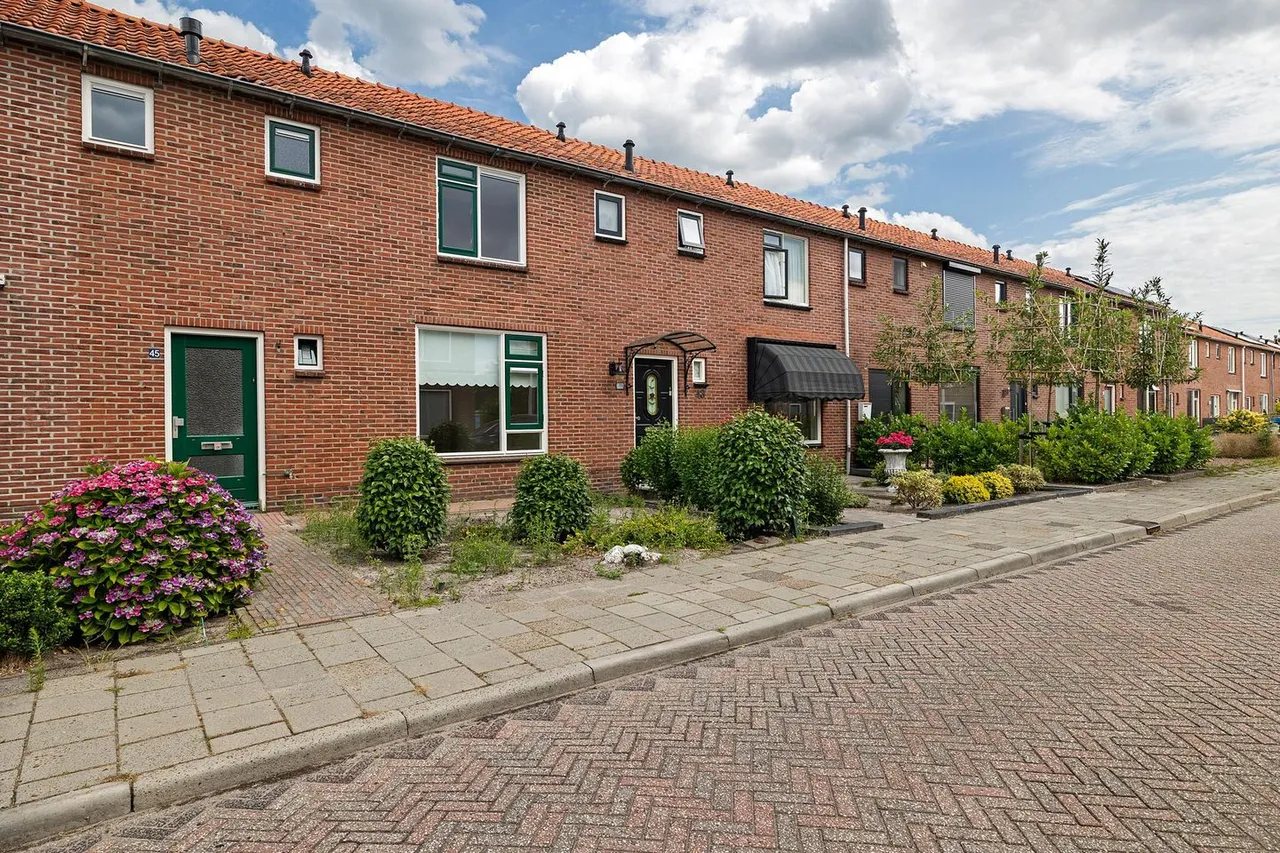 Tussenwoning te koop: Geert Teisstraat 45, Stadskanaal