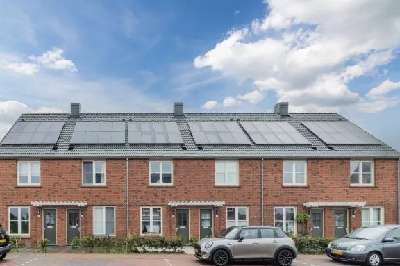 Tussenwoning te huur: Gees Linnebankstraat 8, Toneelbuurt Berkel En Rodenrijs