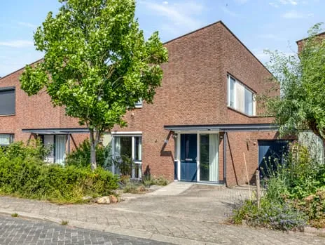 Tussenwoning te koop: Geeuw 14, Veldhuizen De Meern