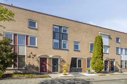 Tussenwoning te koop: Gelaarsde Kat 66, Eindhoven