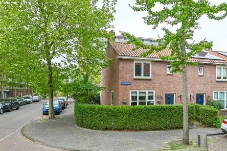 Hoekwoning te koop: Gelderlandlaan 1, Provincienbuurt Heemstede