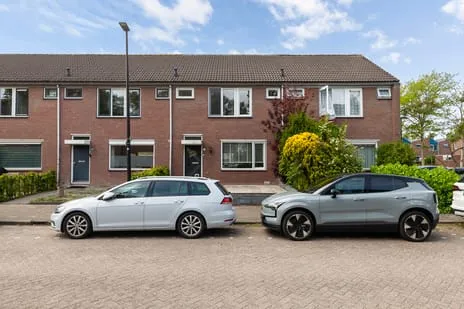 Tussenwoning te koop: Gelderlandlaan 41, Hoevenbuurt Vlaardingen