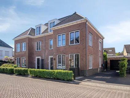 Twee-onder-één-kap te koop: Gelderse Roos 101, Scherpenzeel Scherpenzeel