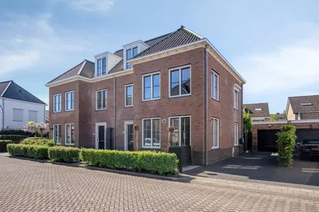 Twee-onder-één-kap te koop: Gelderse Roos 101, Scherpenzeel (Ge)