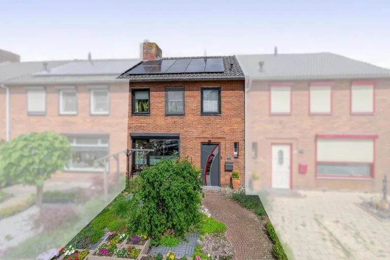 Tussenwoning te koop: Geldersebaan 9, Tegelen