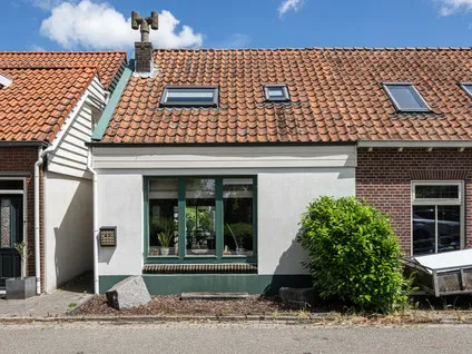 Appartement te koop: Geldersedijk 49, Dirksland zuid Dirksland