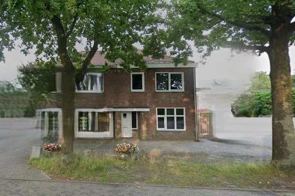 Twee-onder-één-kap te huur: Geldropsedijk 55, Nuenen-Zuid Nuenen