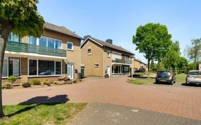 Tussenwoning te koop: Gelreplein 18, Linne Linne