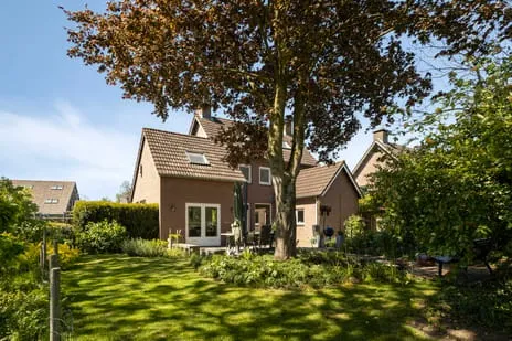 Vrijstaande woning te koop: Gemeintje 4, Lithoijen Lithoijen