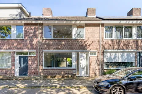 Tussenwoning te koop: Generaal Bentinckstraat 48, Generalenbuurt Eindhoven