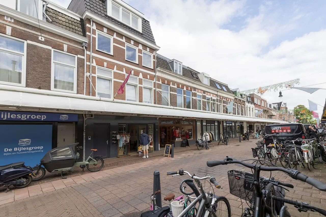 Tussenwoning te huur: Generaal Cronjéstraat 132RD, Haarlem