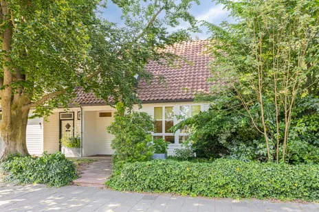 Corner house for sale: Generaal Cronjéstraat 2, Doornakkers-Oost Eindhoven
