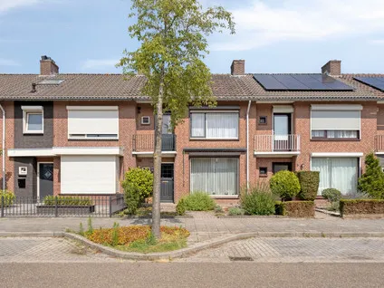 Tussenwoning te koop: Generaal Snijdersstraat 7, Straakven Helmond