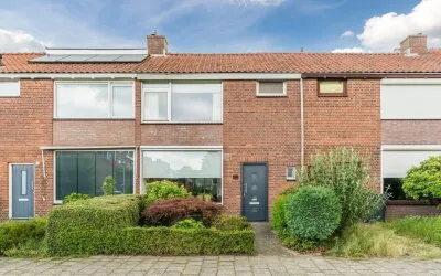 Tussenwoning te koop: Generaal van Haersoltelaan 32, Generalenbuurt Eindhoven