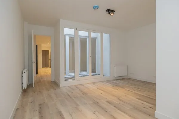 Huurwoning: Generaal Cronjéstraat in Haarlem - €933 per maand