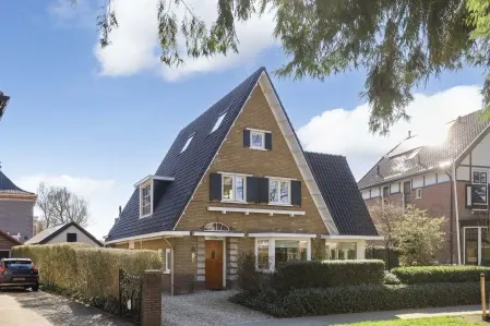 Vrijstaande woning te koop: Generaal Van Swietenlaan 16, Apeldoorn