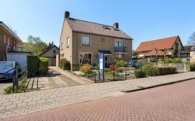 Twee-onder-één-kap te koop: Generaal Winkelmanstraat 126, Soesterberg Kom Soesterberg