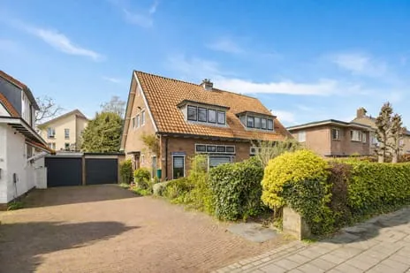 Tussenwoning te koop: Generaal Winkelmanstraat 134, Soesterberg Kom Soesterberg