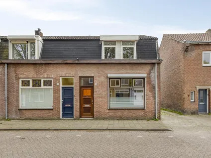 Hoekwoning te koop: Generaal Winkelmanstraat 32, Staatsliedenbuurt Oost Tilburg