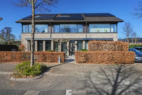 Tussenwoning te koop: Generaalstraat 4, Loovelden Huissen