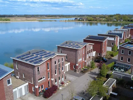 Tussenwoning te koop: Genesisstraat 5, Lent Lent
