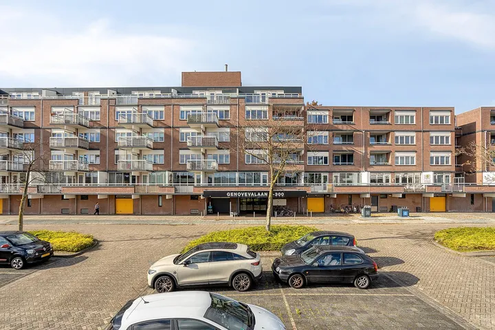 Appartement te koop: Genovevalaan 178, Winkelcentrum Eindhoven