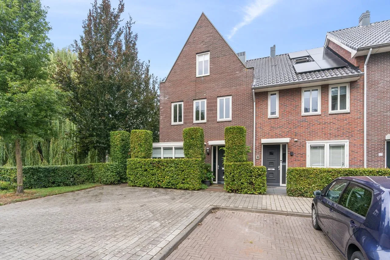 Hoekwoning te koop: Genthoek 13, Leusden