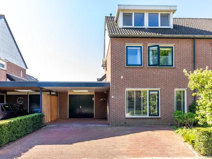 Tussenwoning te koop: Gentiaan 5, Gendringen Gendringen