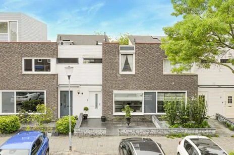 Tussenwoning te koop: Gentiaanblauwtje 5, Westerpark Breda