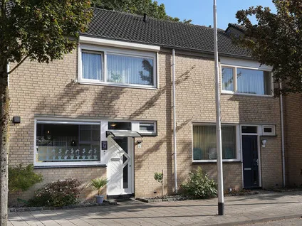 Tussenwoning te koop: Gentiaanlaan 16, Kruidenbuurt Zuid Tilburg