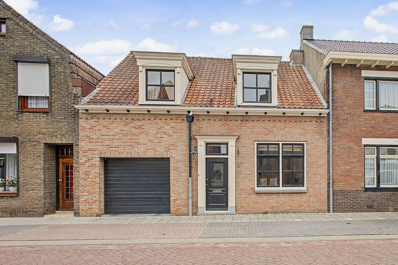 Hoekwoning te koop: Gentsebreedstraat 6, Philippine