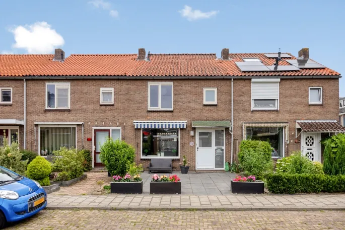 Tussenwoning te koop: Gerard Doustraat 4, Schildersbuurt Capelle Aan Den Ijssel