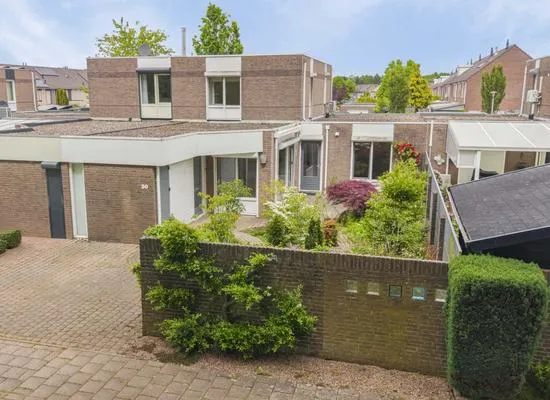 Tussenwoning te koop: Gerard Holtlaan 30, Husken Heerlen