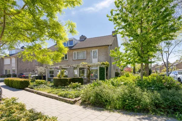 Hoekwoning te koop: Gerard Bruningstraat 2, Molenhoek Rosmalen