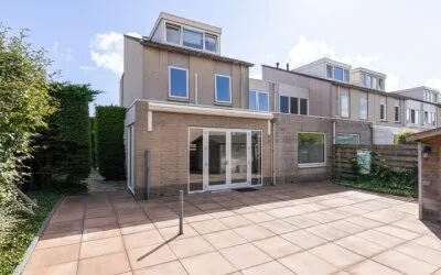 Corner house for sale: Gerard den Brabanderhof 9, Kersenboogerd-Zuid - Buurt 33 08 Hoorn