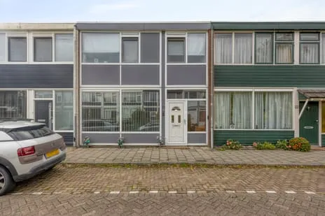 Tussenwoning te koop: Gerard Doustraat 31, Schildersbuurt Capelle Aan Den Ijssel