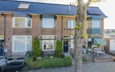 Tussenwoning te koop: Gerard Doustraat 53, Schildersbuurt Ijmuiden