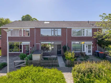 Tussenwoning te koop: Gerard van Voornestraat 115, Rugge Brielle