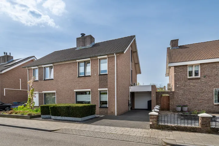 Hoekwoning te koop: Gerardsstraat 9, Landgraaf