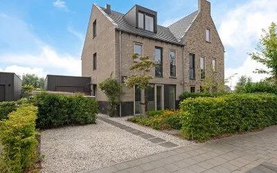 Twee-onder-één-kap te koop: Gerbrant Meussweg 14, Zwaanshoek Zwaanshoek