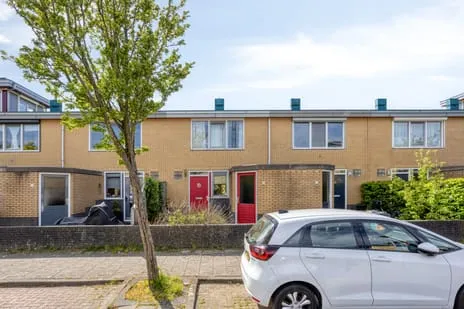 Tussenwoning te koop: Gerda Brautigamstraat 8, Spoorbuurt Zaandam