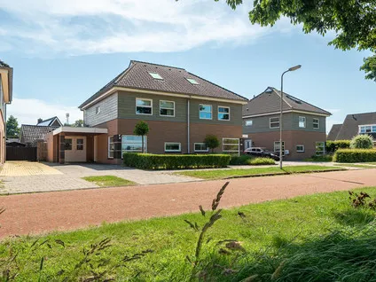 Semi-detached for sale: Gerrit Roordawei 106, Tijnje-Kom Tijnje