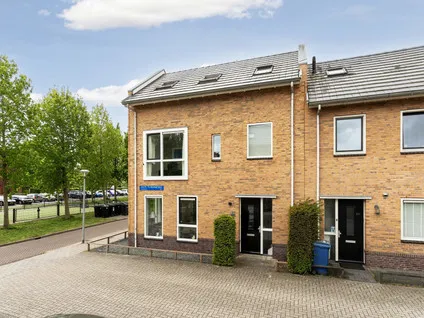 Hoekwoning te koop: Gerrit Th. Rotmanlaan 21, Stripheldenbuurt Noordwest Almere