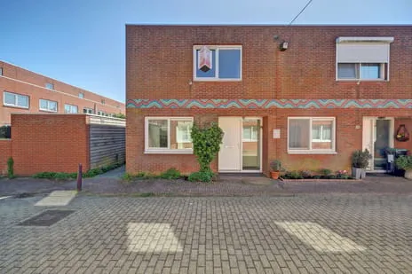 Hoekwoning te koop: Gerrit Versteegstraat 30, Elzenhagen-Noord Amsterdam